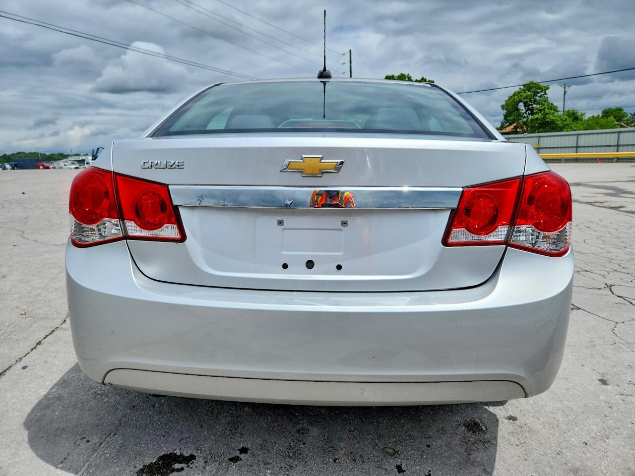 2015 CHEVROLET CRUZE LS photo 11