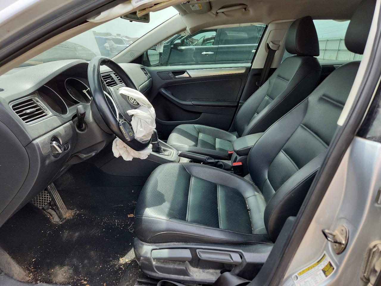 2015 VOLKSWAGEN JETTA SE photo 7