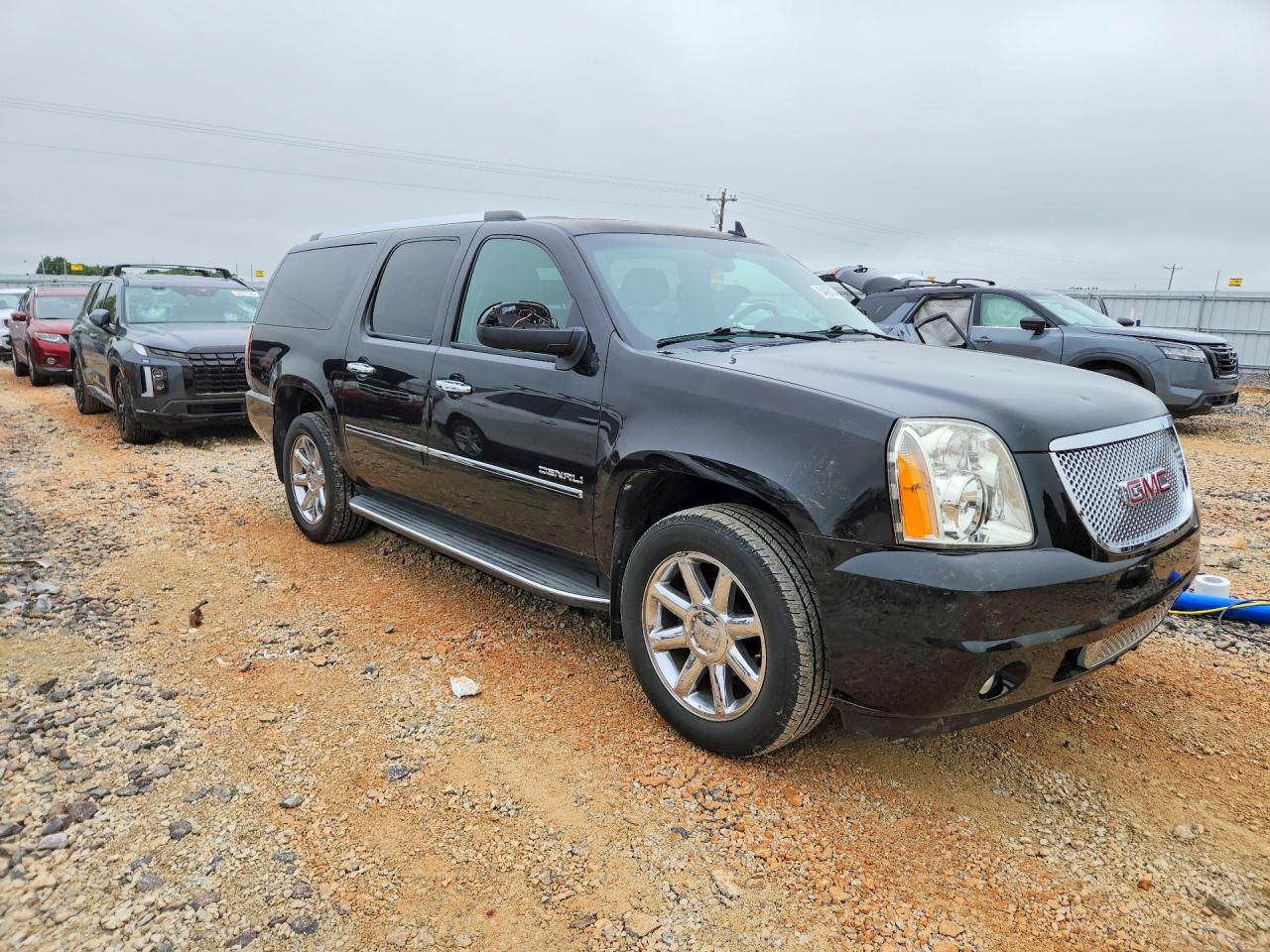 2009 GMC YUKON XL DENALI photo 10