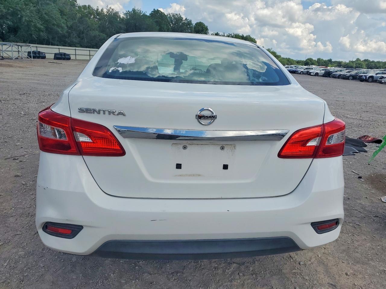 2017 NISSAN SENTRA S photo 16