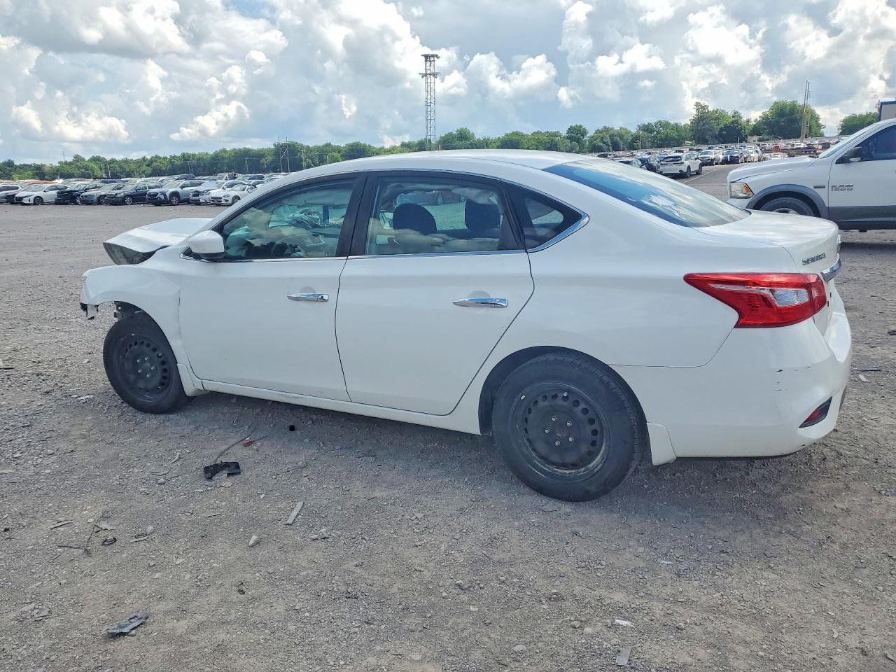 2017 NISSAN SENTRA S photo 4