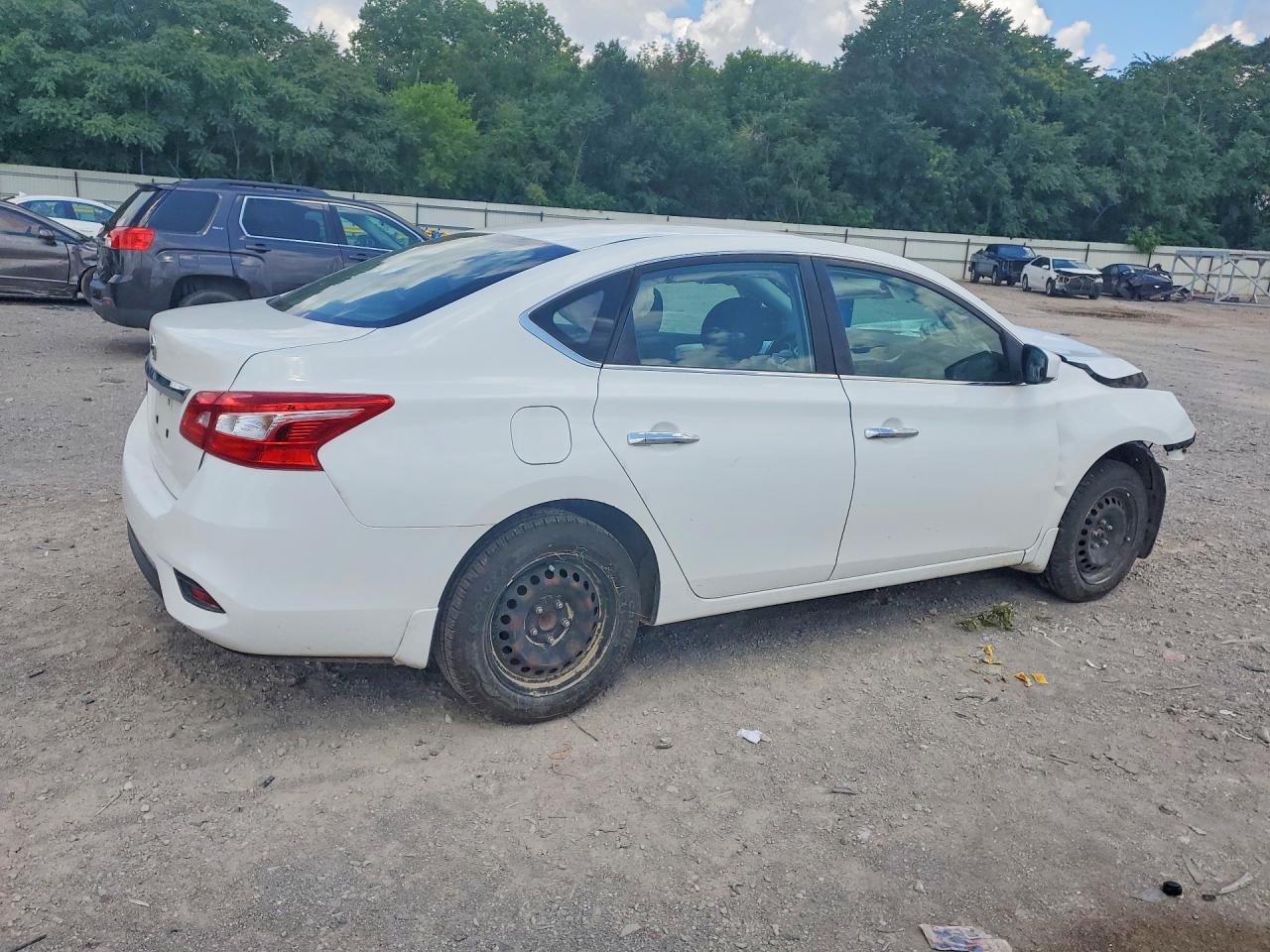 2017 NISSAN SENTRA S photo 7