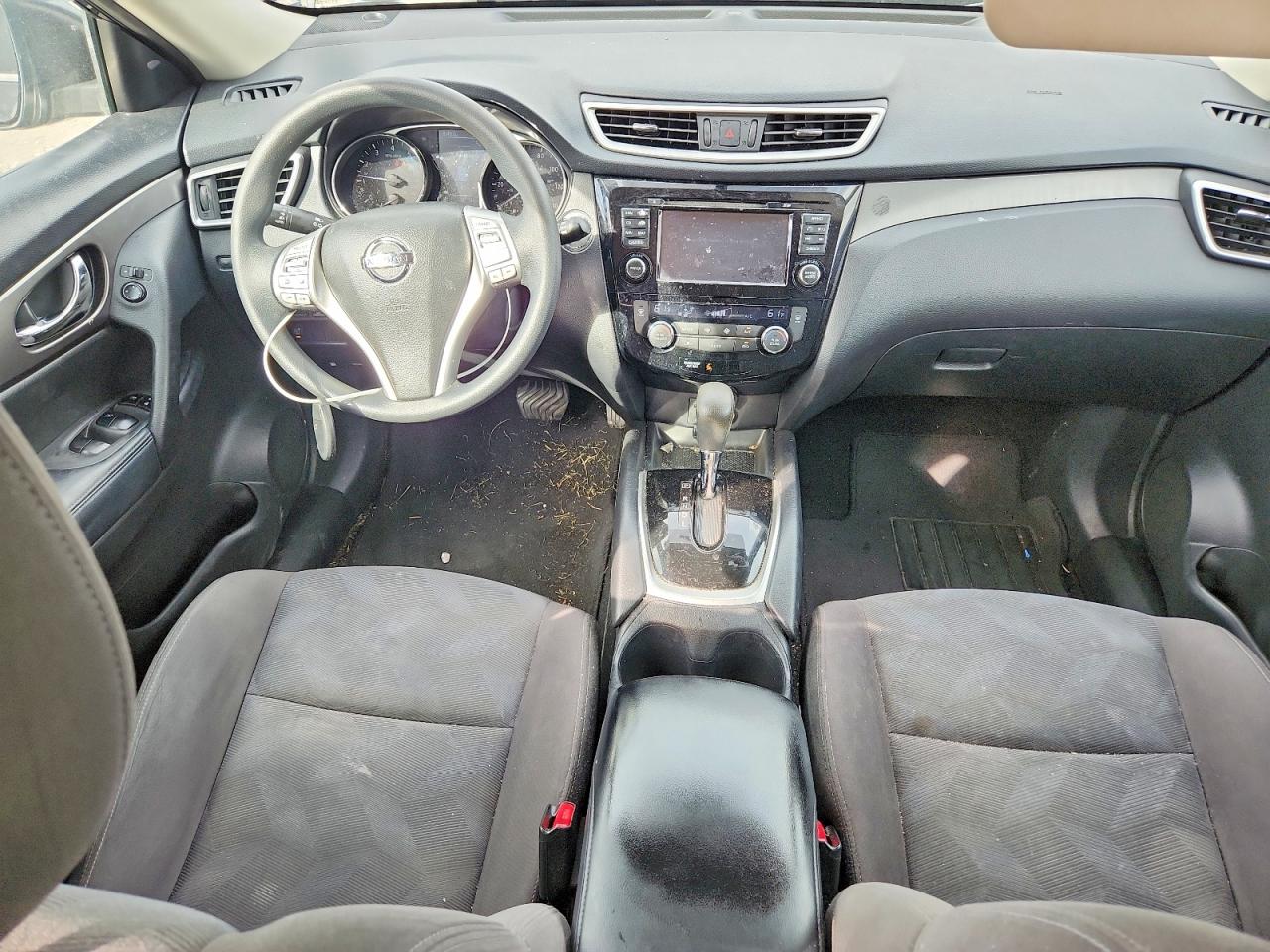 2016 NISSAN ROGUE SV photo 22