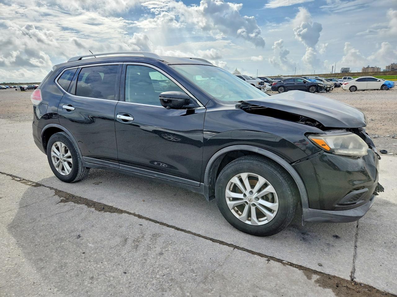 2016 NISSAN ROGUE SV photo 10
