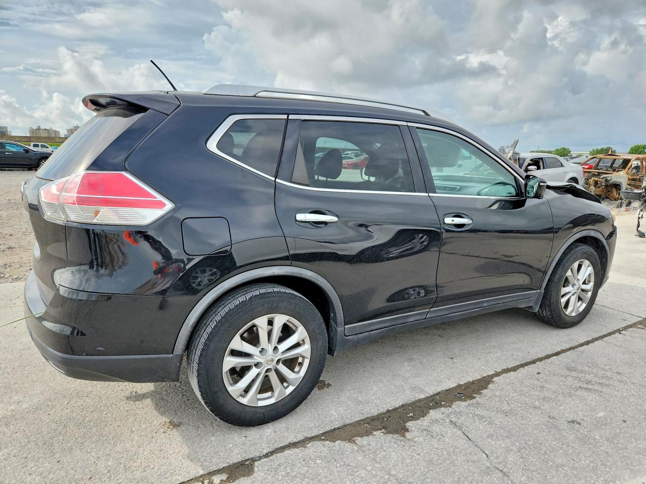 2016 NISSAN ROGUE SV photo 7