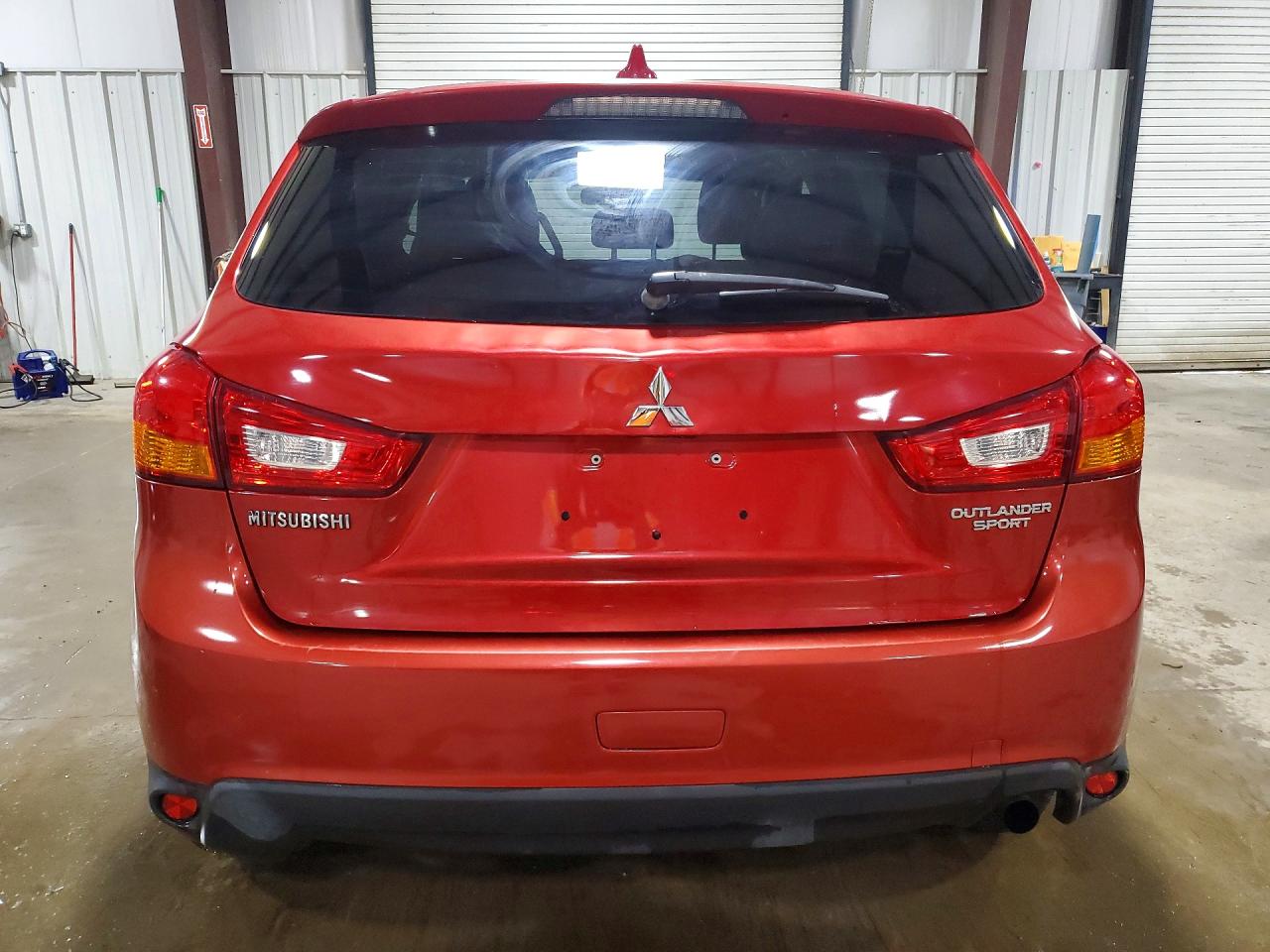 2017 MITSUBISHI OUTLANDER SPORT ES photo 16
