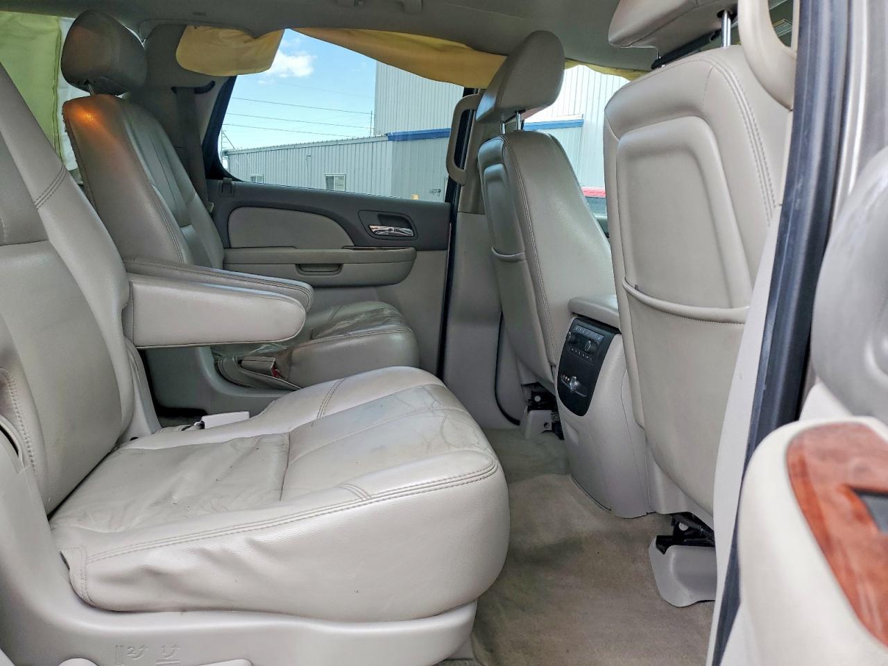 2007 CHEVROLET TAHOE K1500 photo 21
