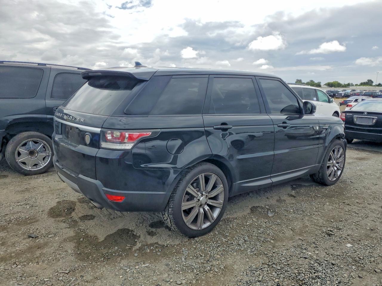 2016 LAND ROVER RANGE ROVER SPORT HSE photo 3