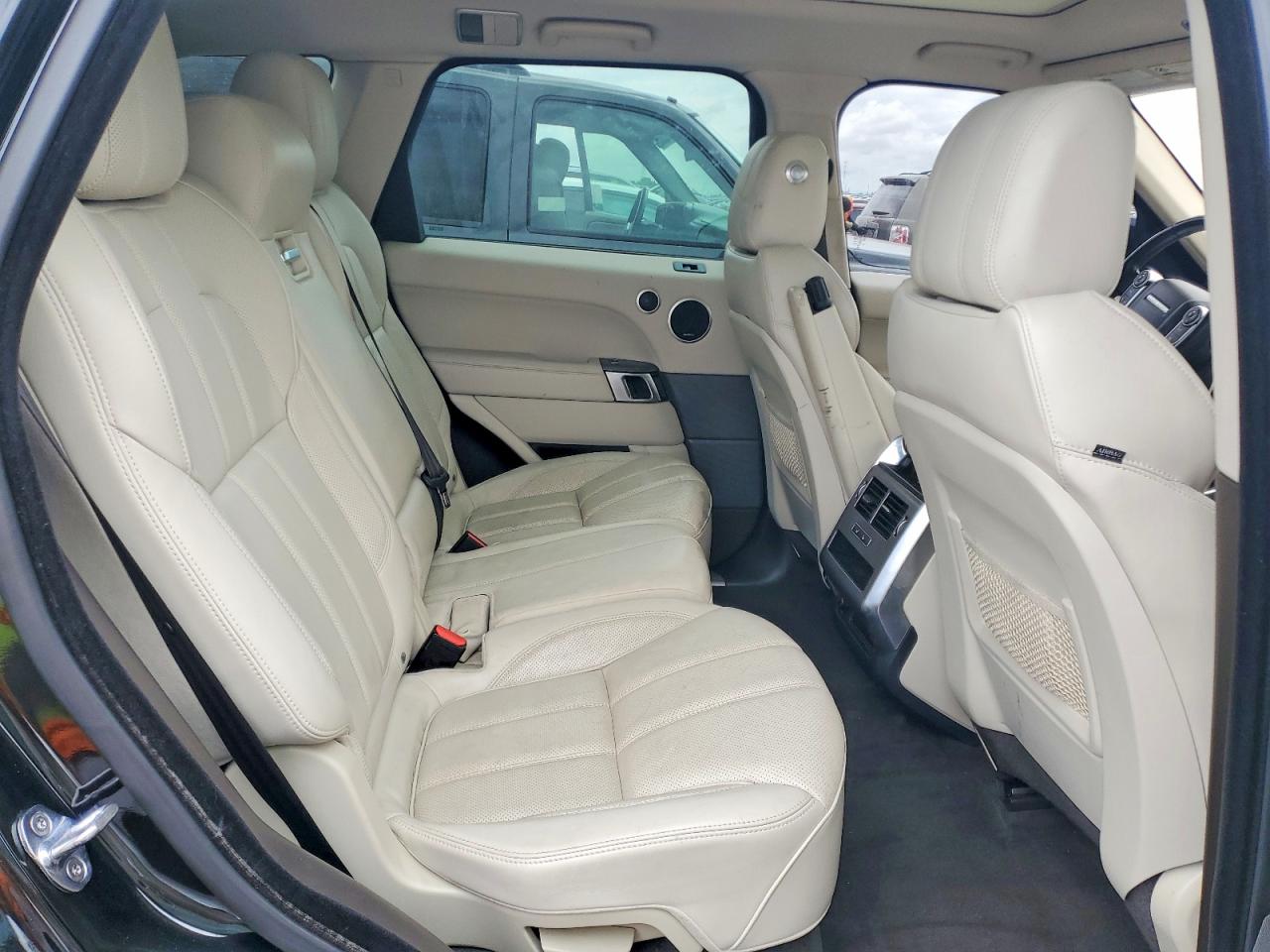 2016 LAND ROVER RANGE ROVER SPORT HSE photo 11