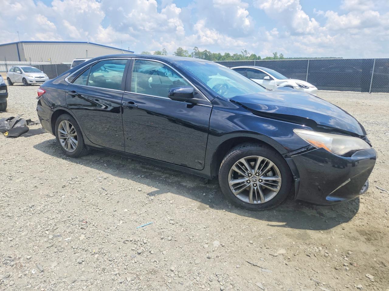 2017 TOYOTA CAMRY SE photo 7