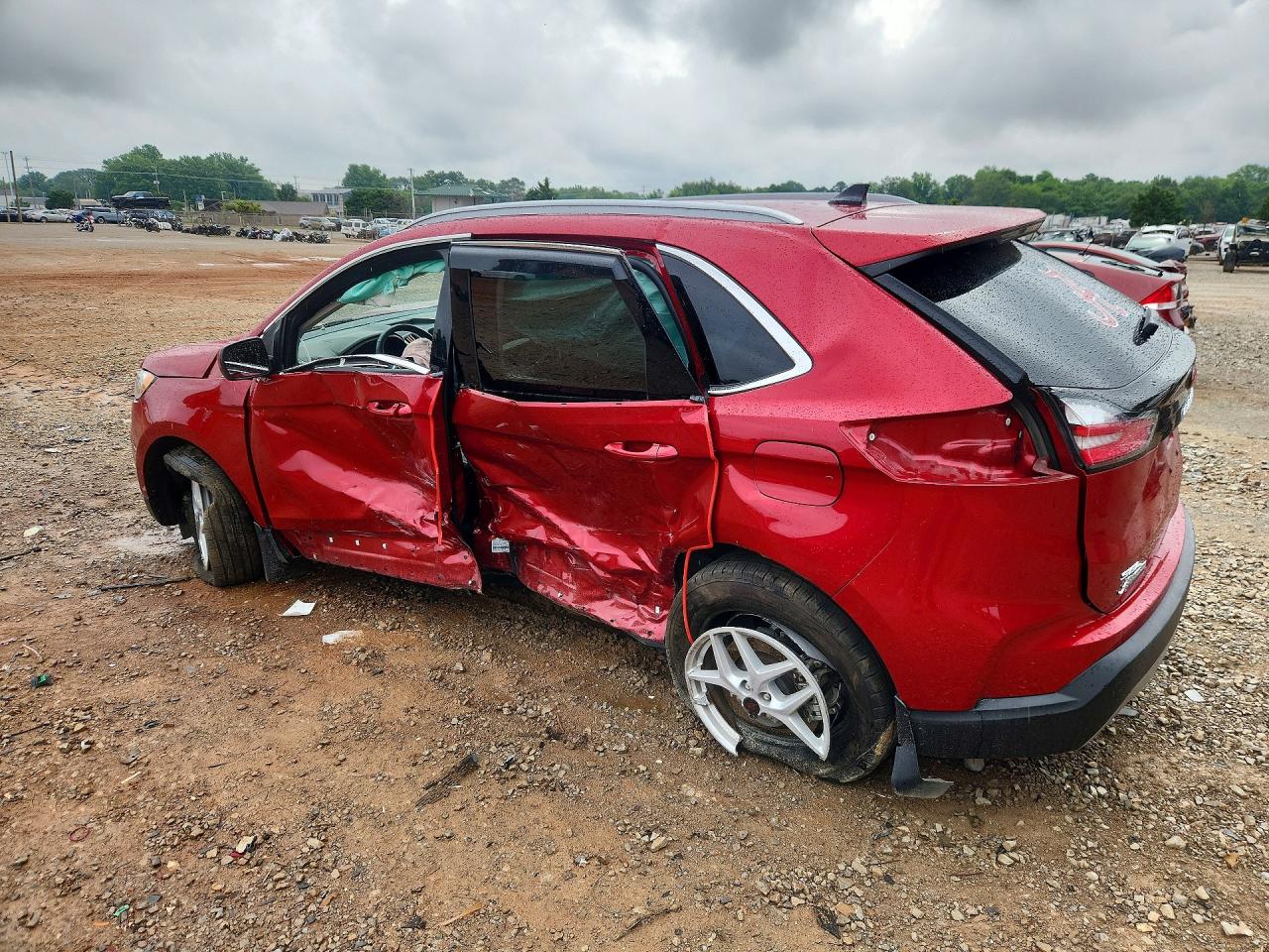 2024 FORD EDGE SEL photo 2