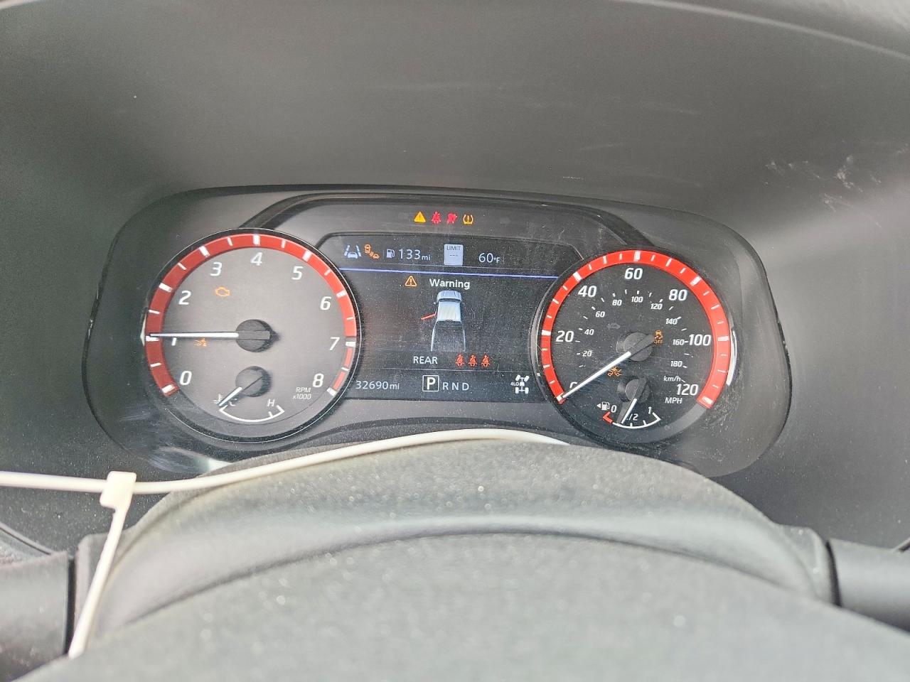2024 NISSAN FRONTIER PRO-4X photo 9