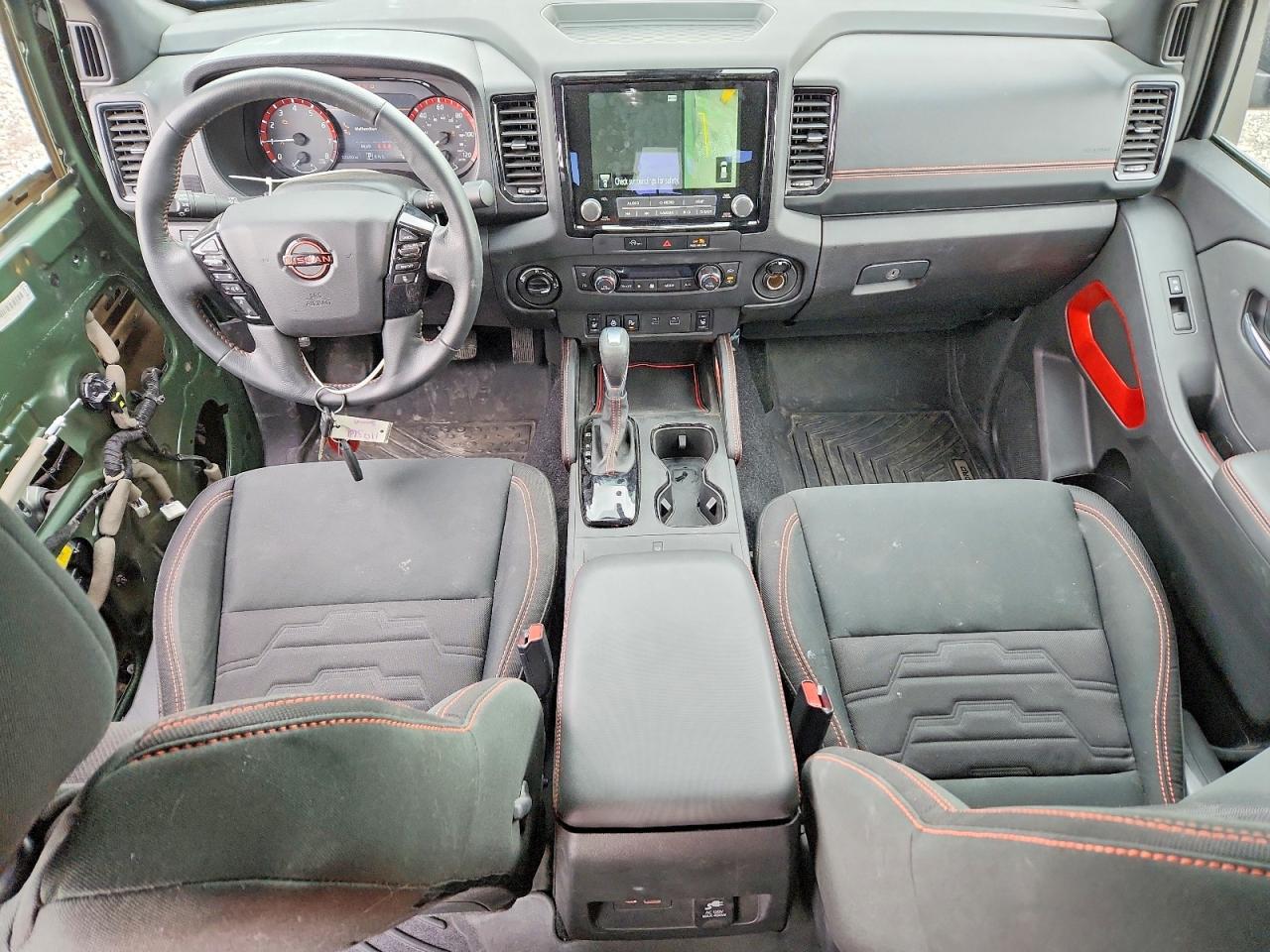 2024 NISSAN FRONTIER PRO-4X photo 8