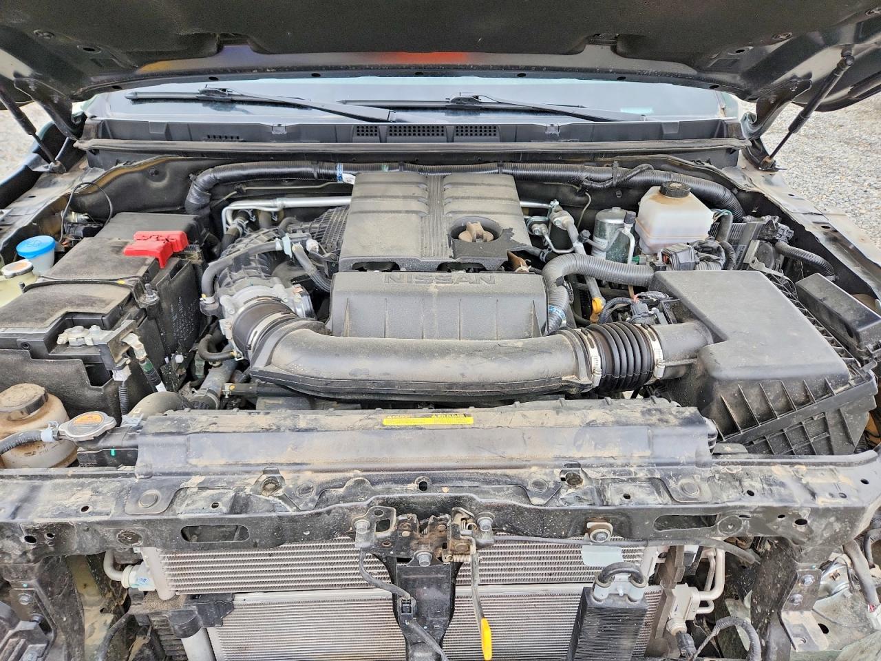 2024 NISSAN FRONTIER PRO-4X photo 11