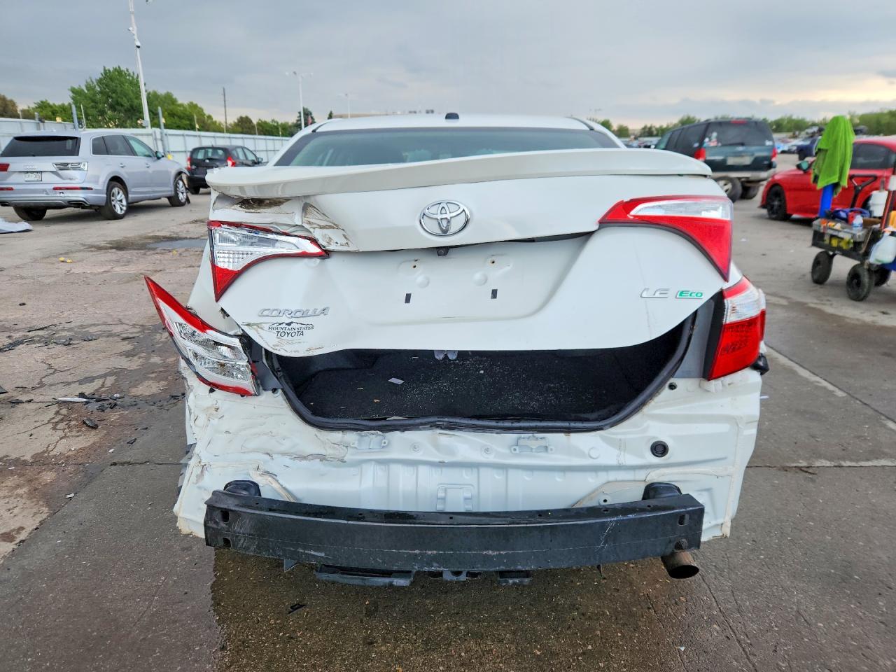 2016 TOYOTA COROLLA LE ECO photo 11