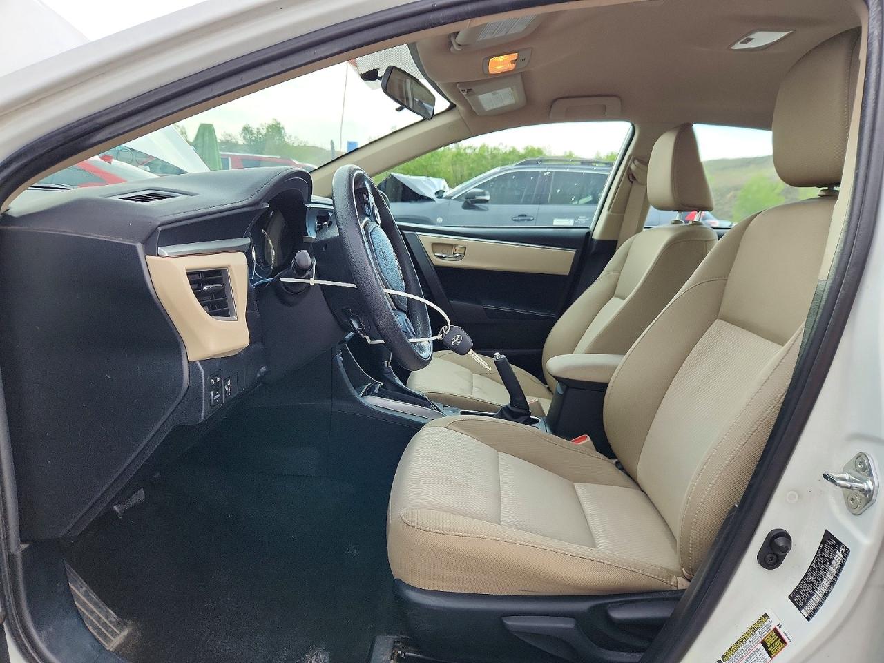2016 TOYOTA COROLLA LE ECO photo 13