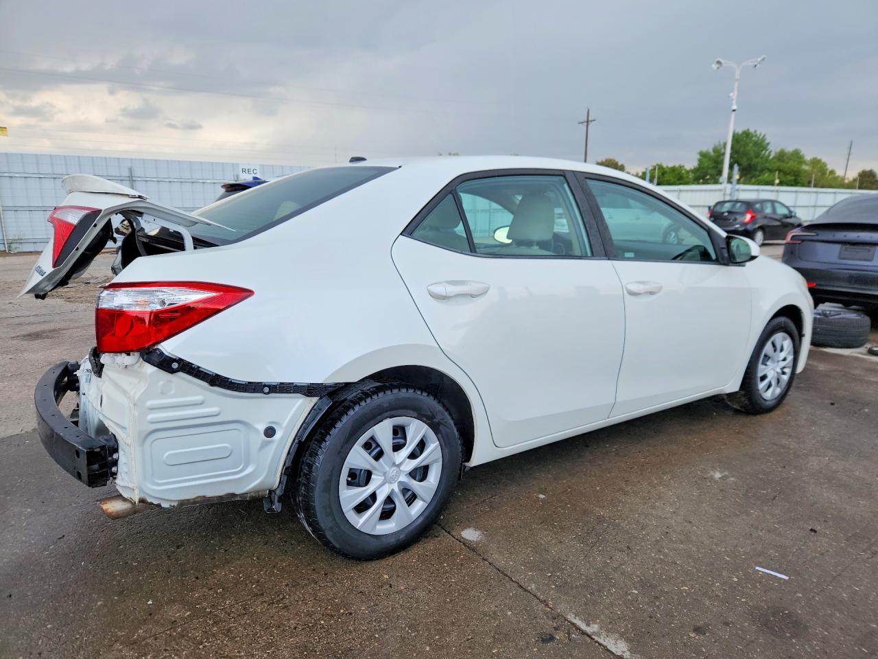 2016 TOYOTA COROLLA LE ECO photo 5