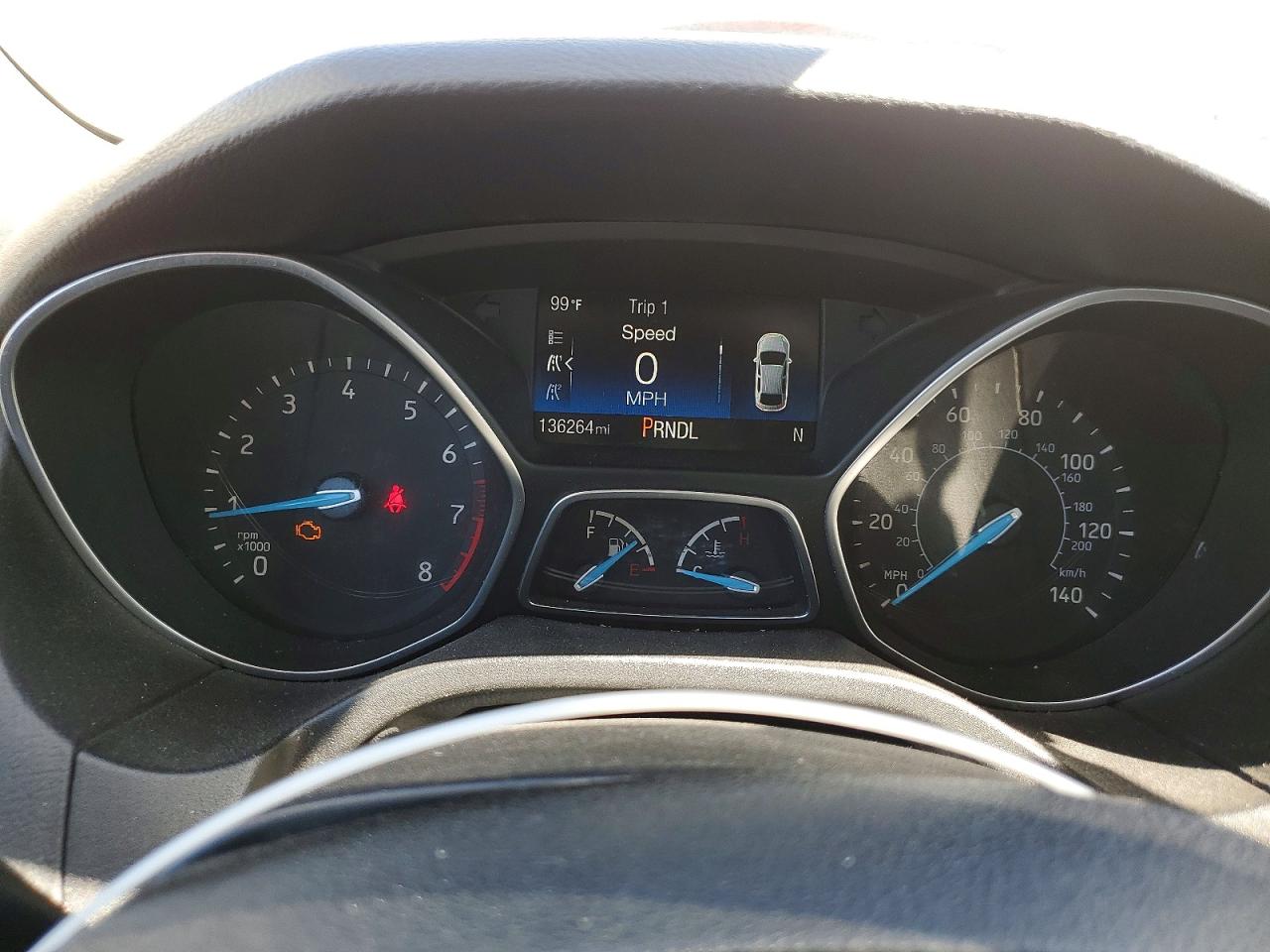 2017 FORD FOCUS SE photo 17