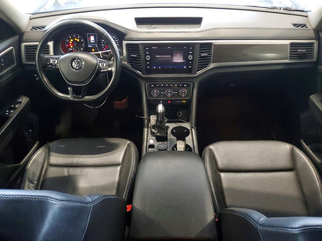 2018 VOLKSWAGEN ATLAS SE photo 22