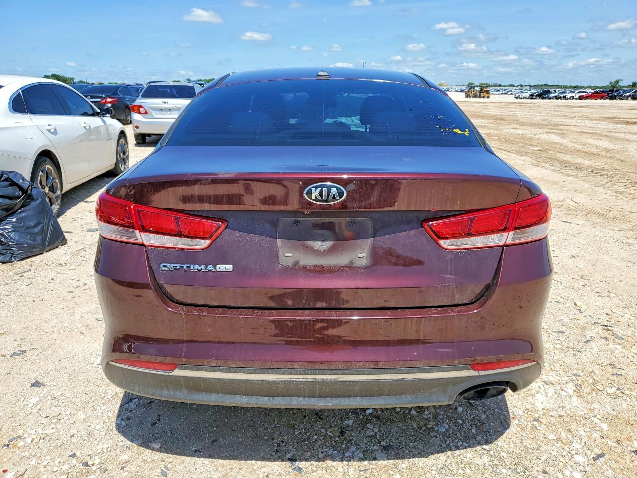 2016 KIA OPTIMA LX photo 11
