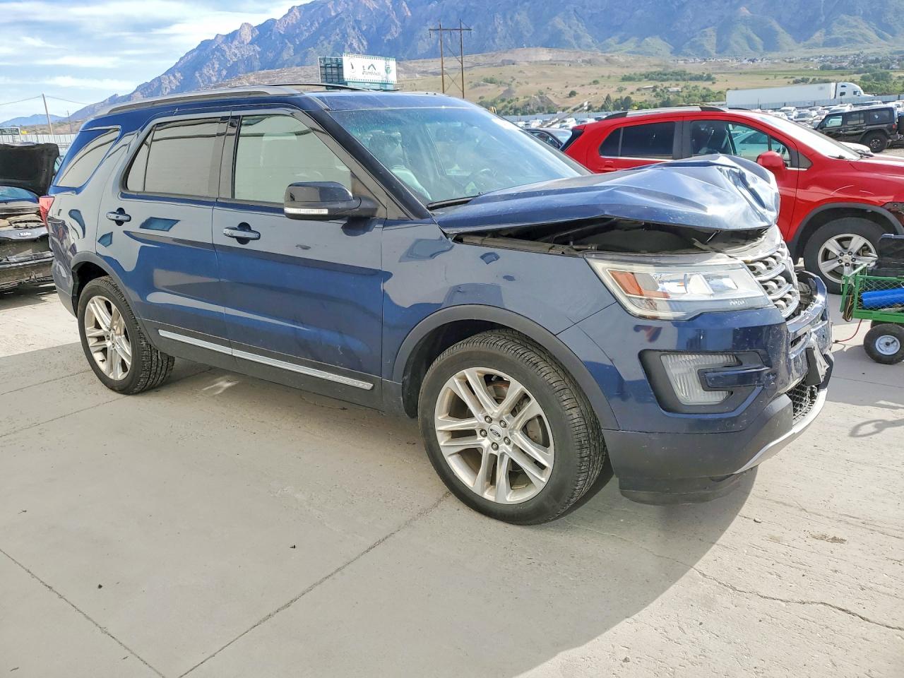 2016 FORD EXPLORER XLT photo 7