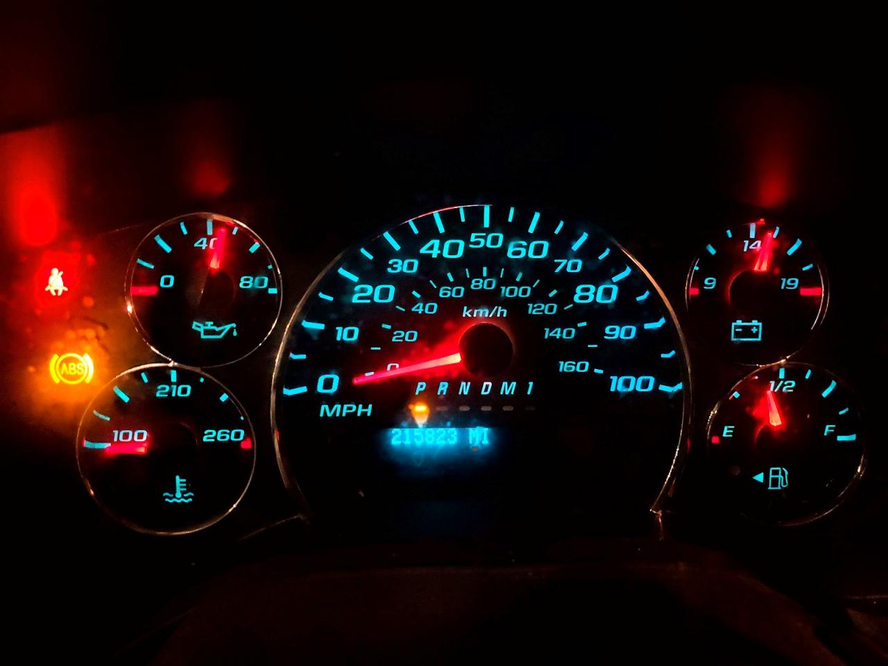 2019 GMC SAVANA G2500 photo 25