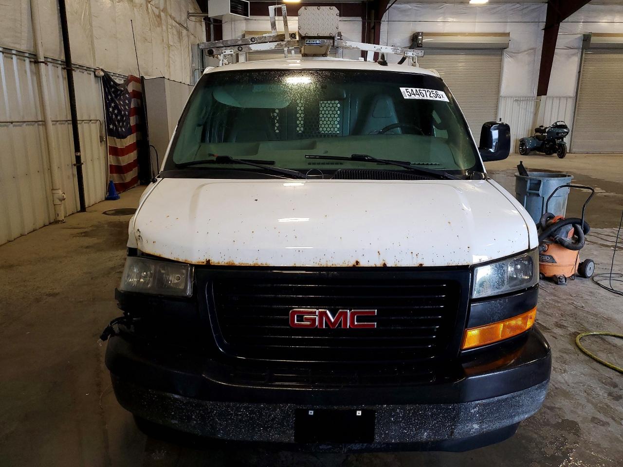 2019 GMC SAVANA G2500 photo 13