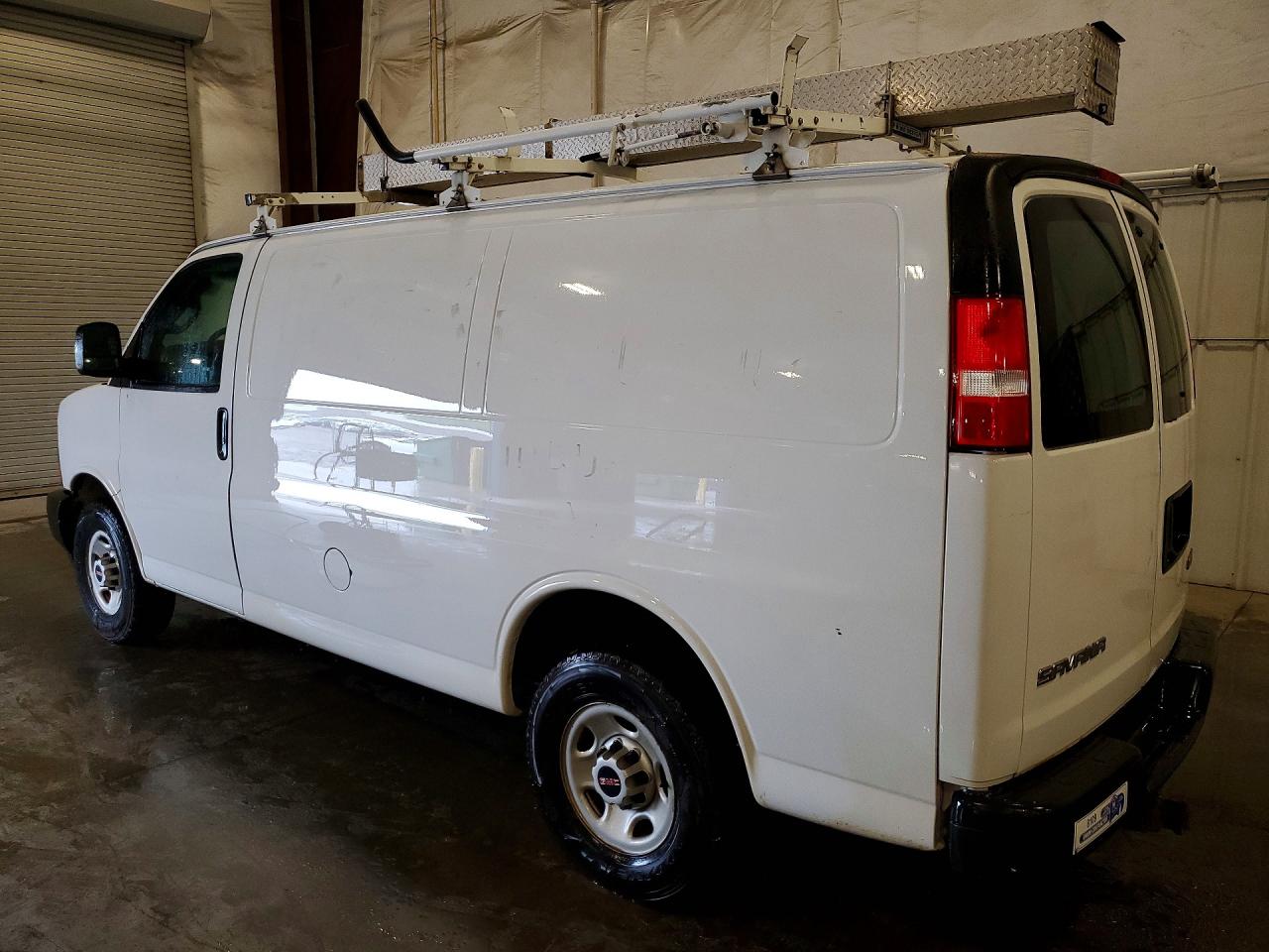 2019 GMC SAVANA G2500 photo 4