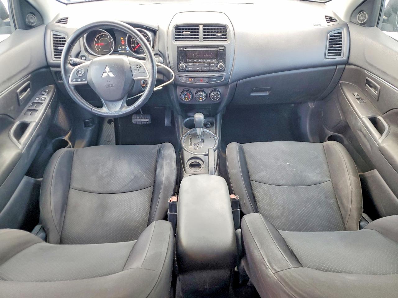 2015 MITSUBISHI OUTLANDER SPORT ES photo 22