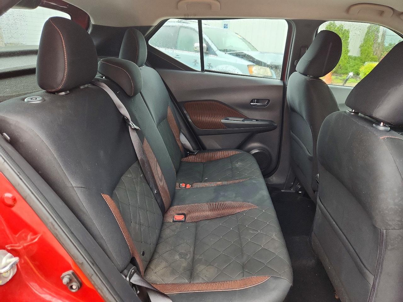 2019 NISSAN KICKS SR photo 21