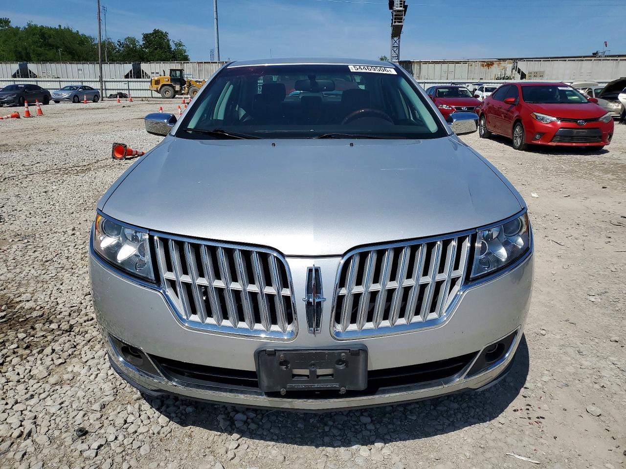 2011 LINCOLN MKZ photo 13