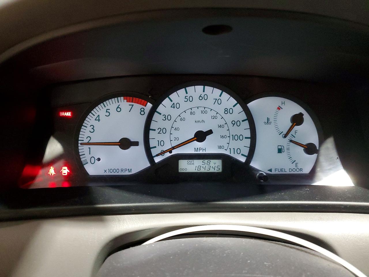 2004 TOYOTA COROLLA LE photo 25