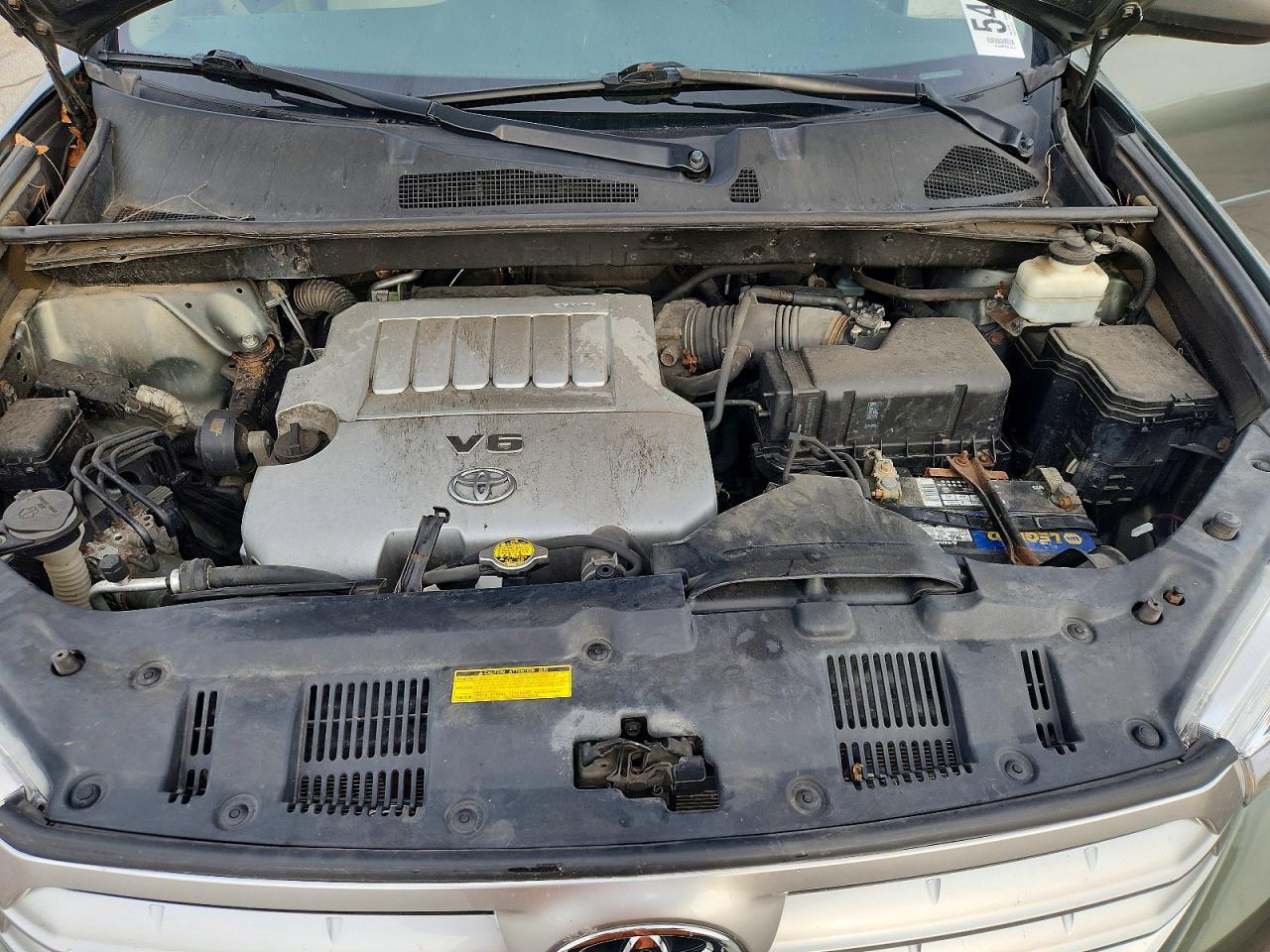 2012 TOYOTA HIGHLANDER BASE photo 12
