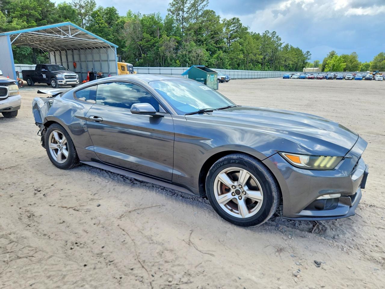 2015 FORD MUSTANG photo 7