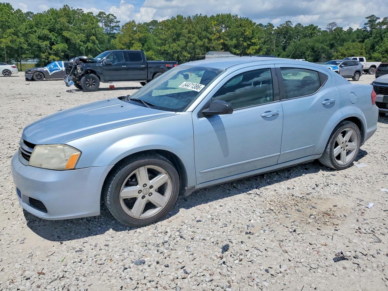 2013 DODGE AVENGER