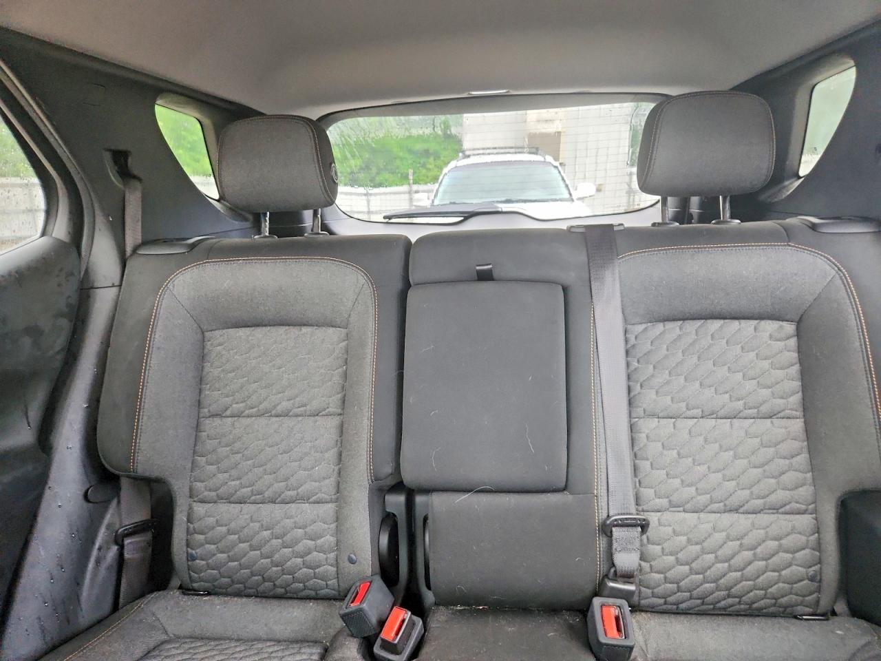 2018 CHEVROLET EQUINOX LT photo 28