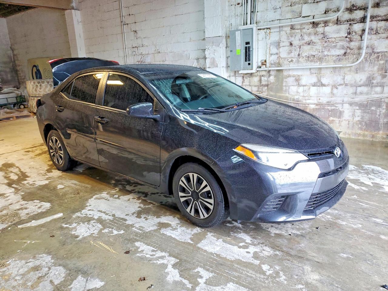 2014 TOYOTA COROLLA L photo 7