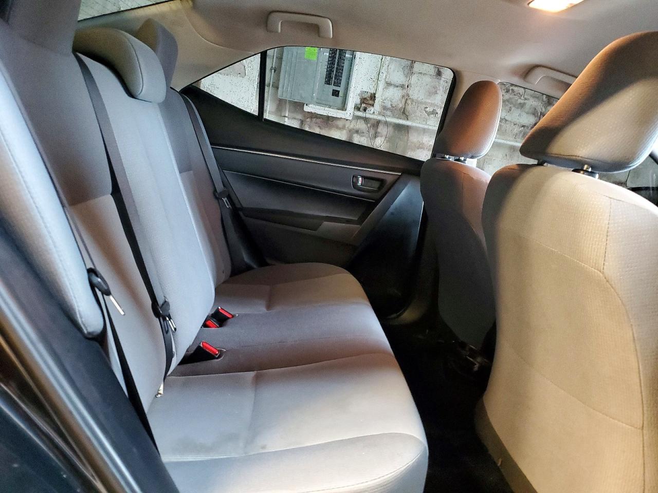 2014 TOYOTA COROLLA L photo 19