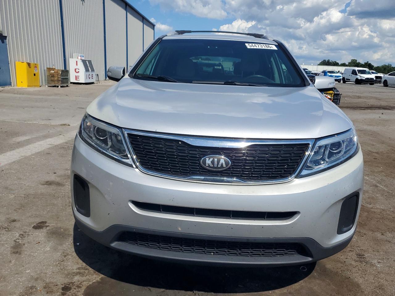 2014 KIA SORENTO LX photo 13