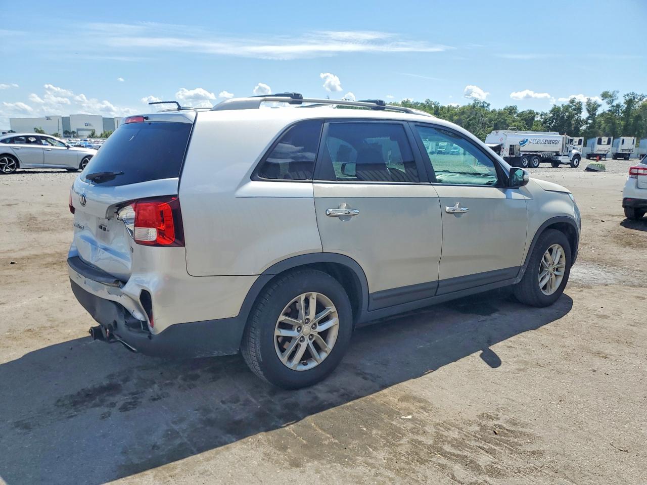 2014 KIA SORENTO LX photo 7