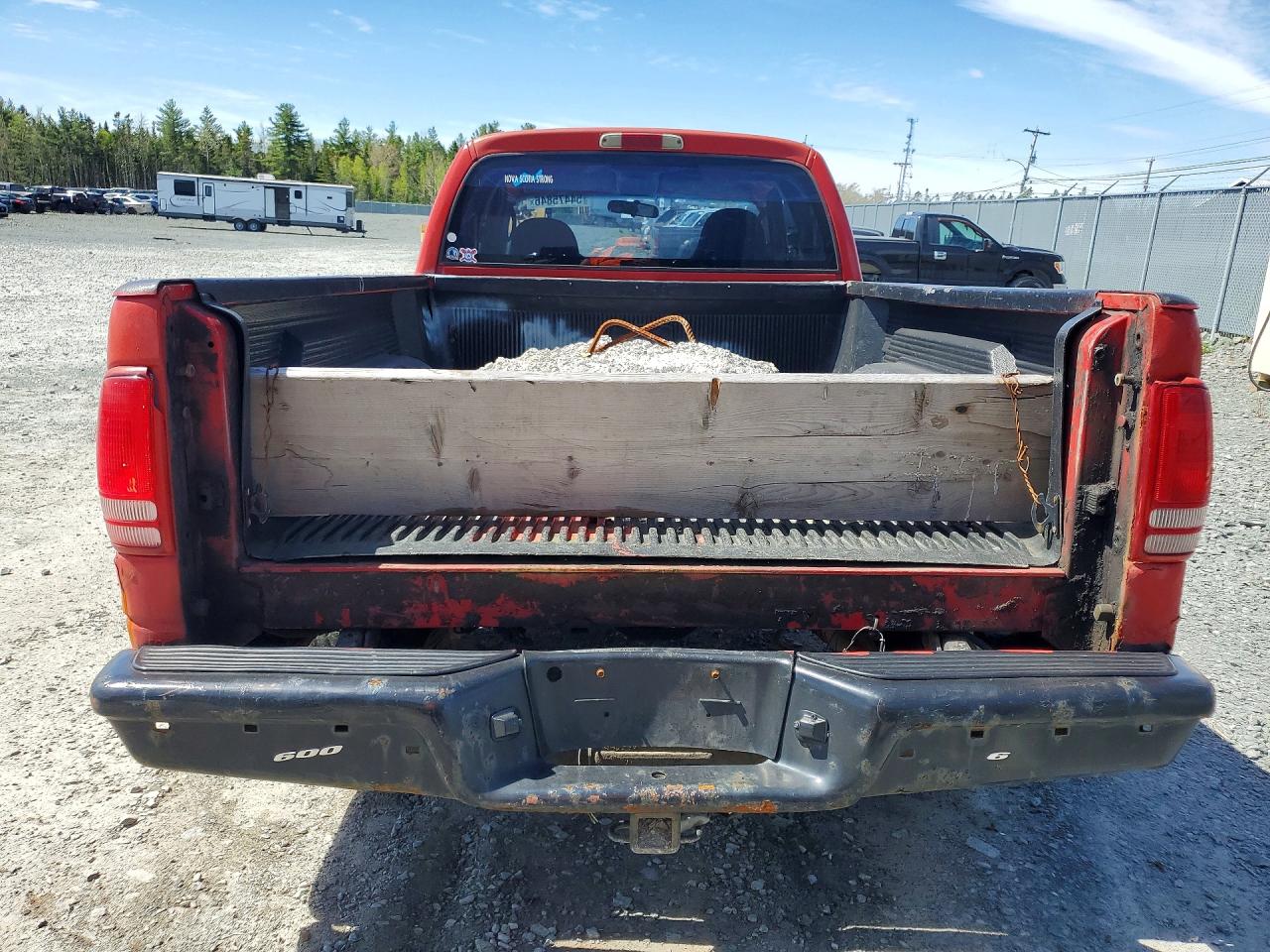 2000 DODGE DAKOTA photo 11