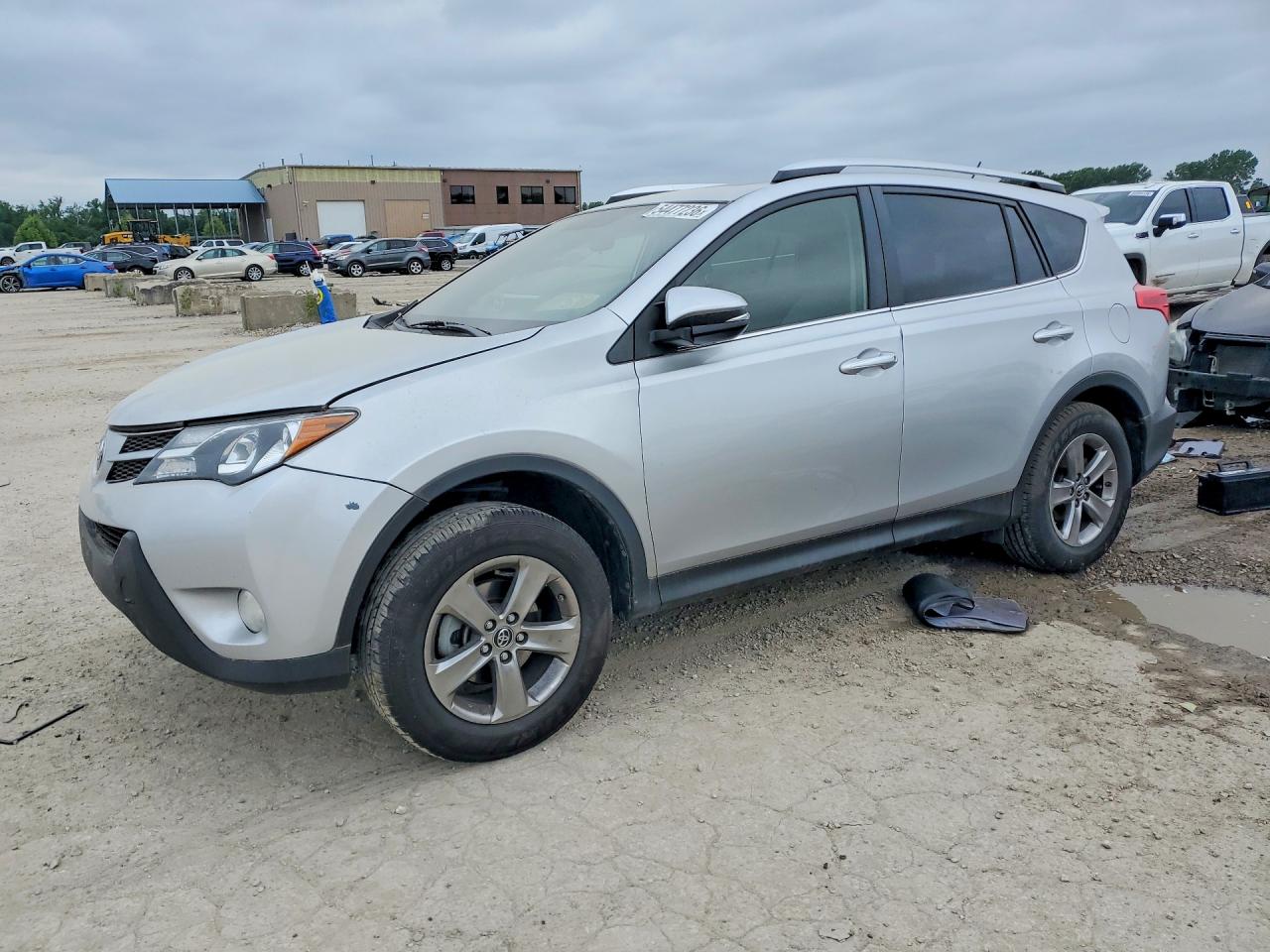 2015 TOYOTA RAV4