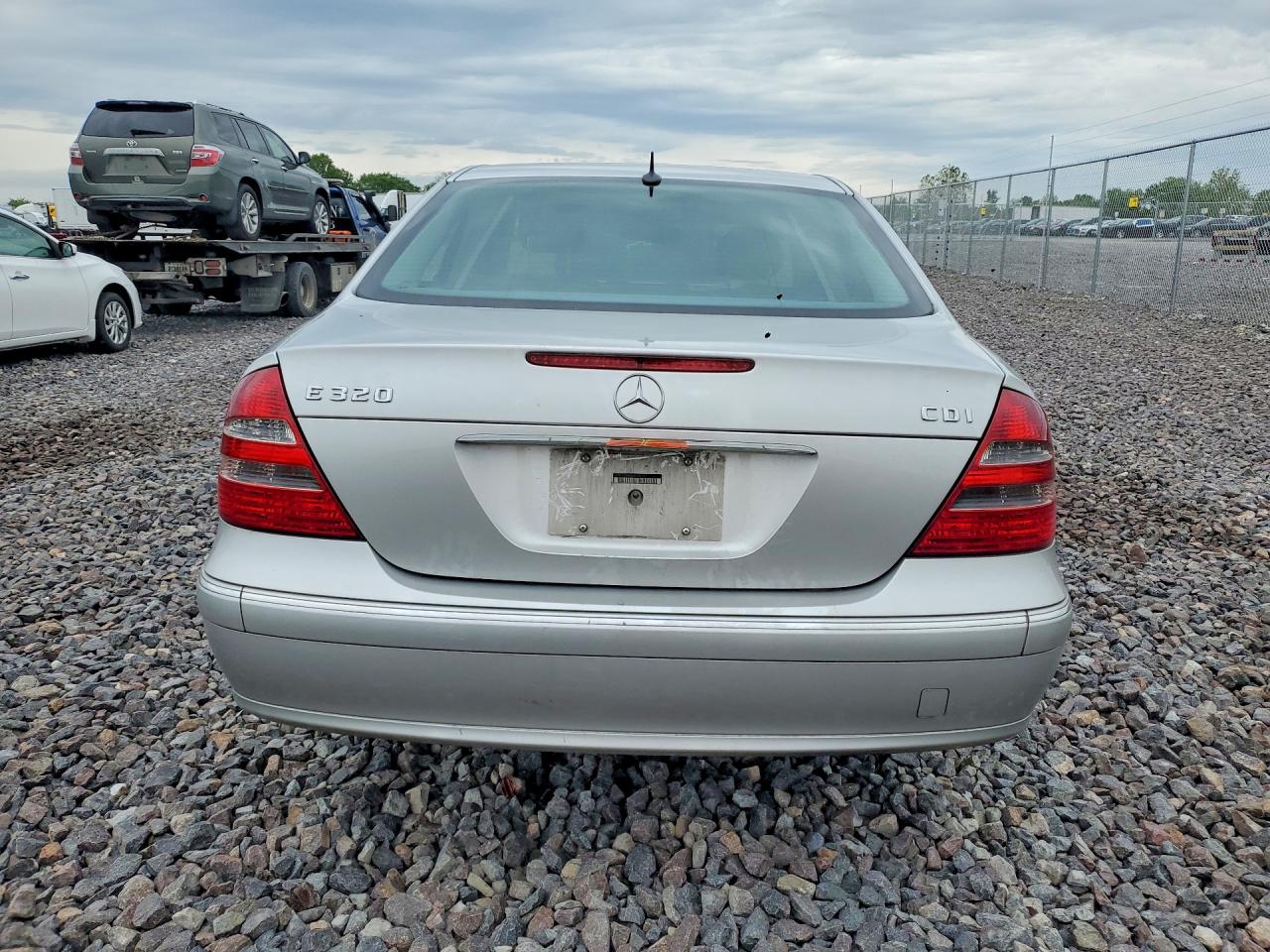 2005 MERCEDES-BENZ E 320 CDI photo 11