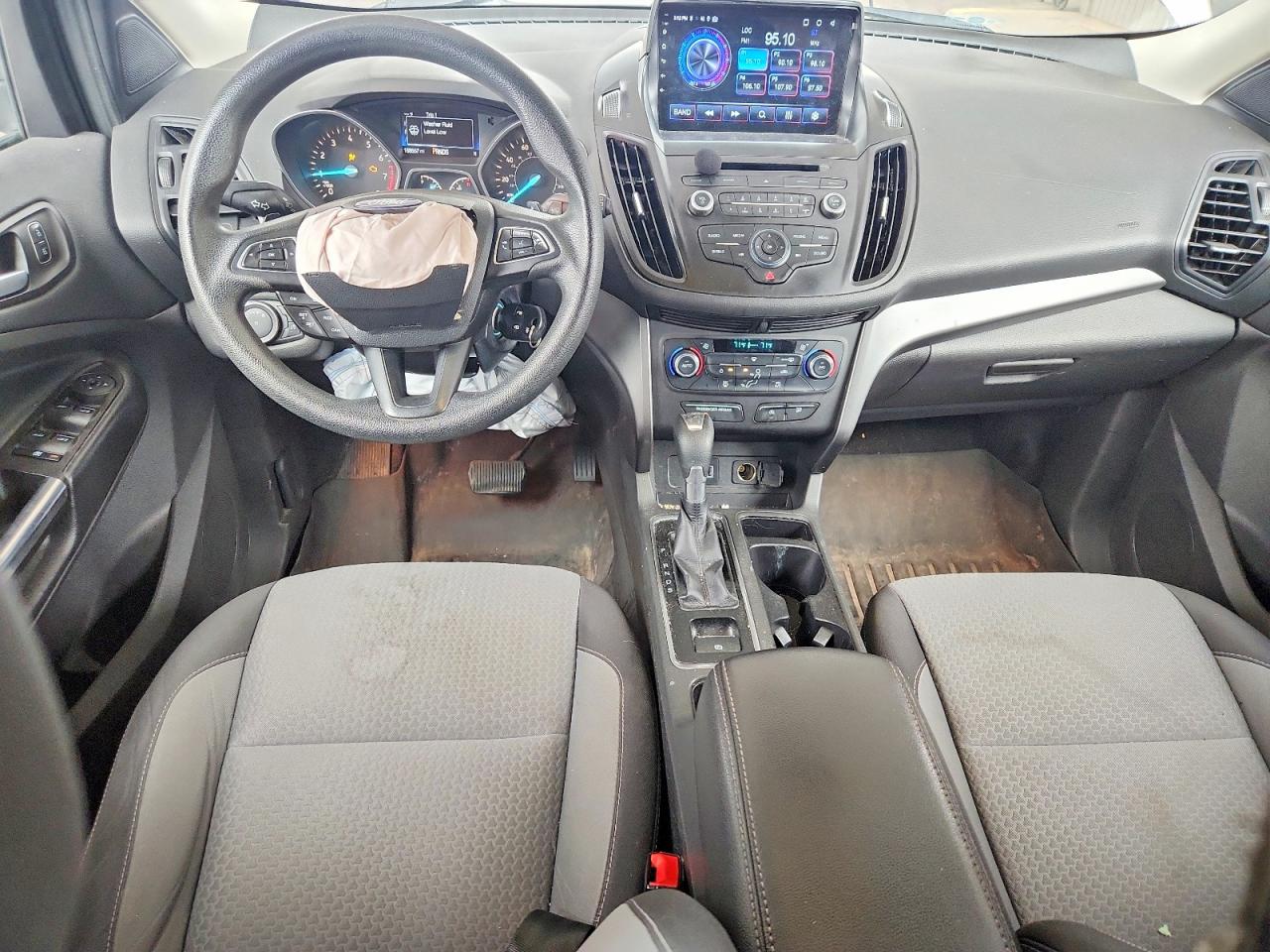 2017 FORD ESCAPE SE photo 8