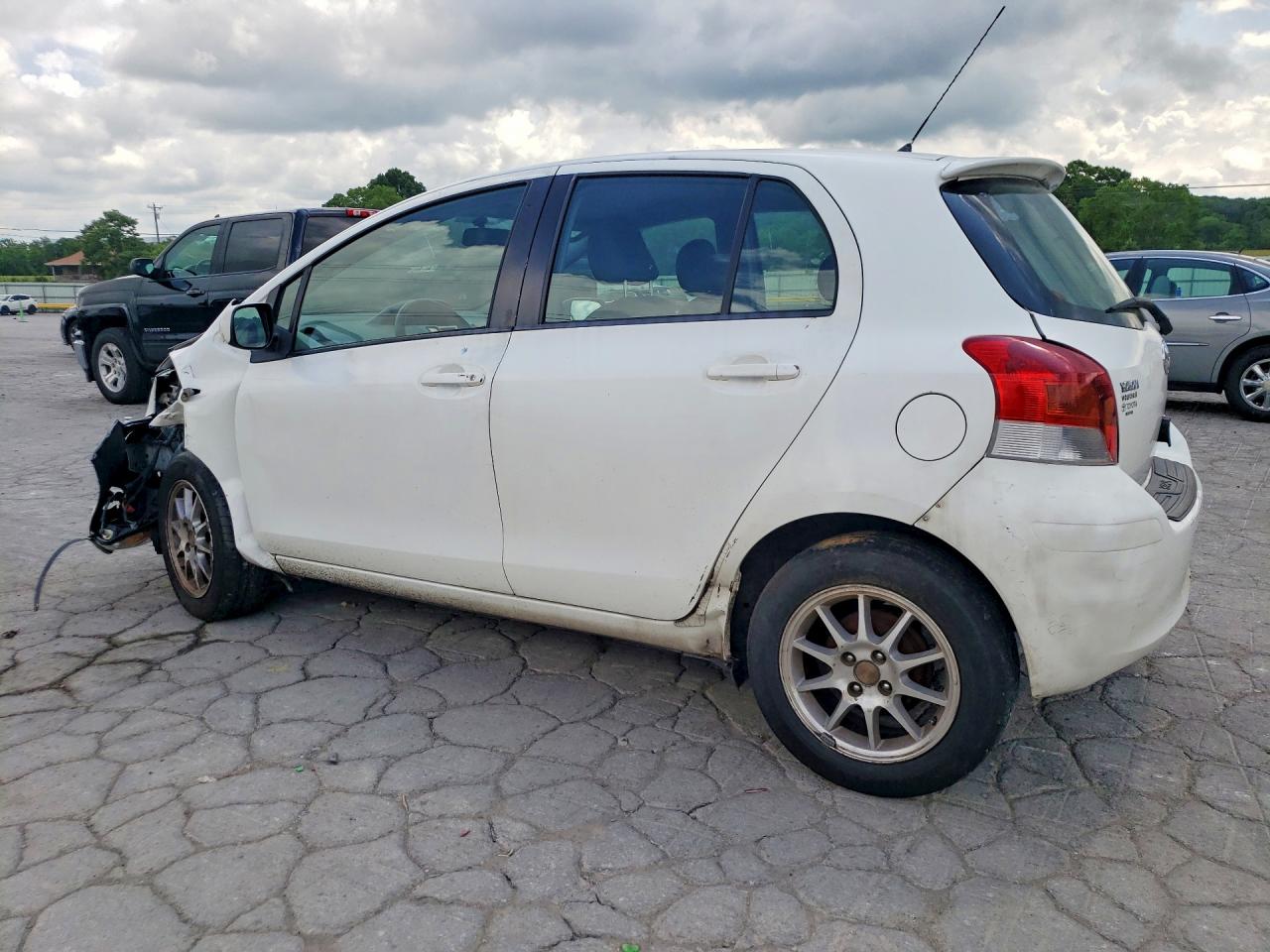 2009 TOYOTA YARIS BASE photo 3