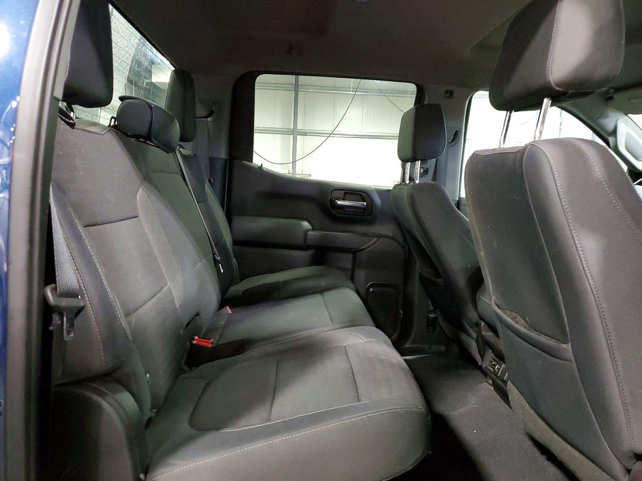 2019 CHEVROLET SILVERADO K1500 LT photo 19