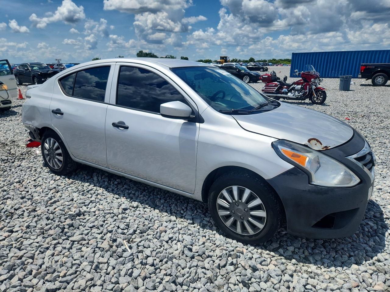 2018 NISSAN VERSA S PLUS photo 10
