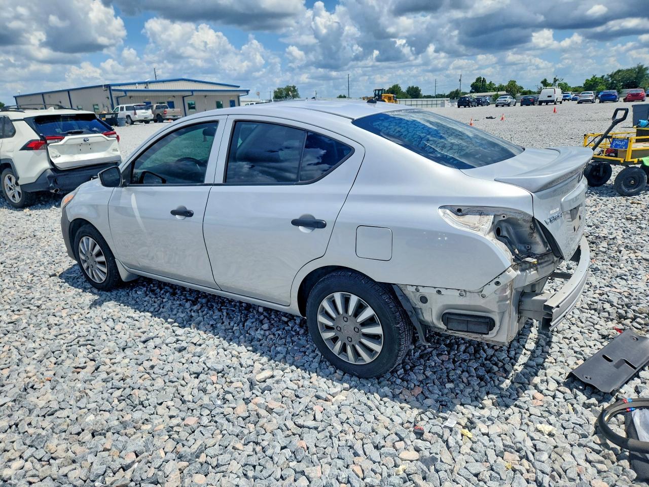 2018 NISSAN VERSA S PLUS photo 4