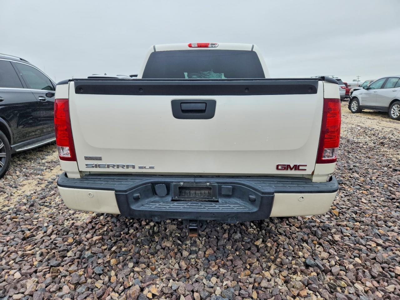 2012 GMC SIERRA K1500 SLE photo 11