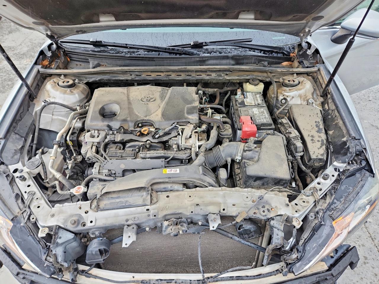 2018 TOYOTA CAMRY SE photo 31